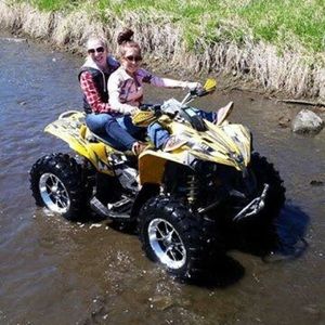 Meet your Posher, Jenny